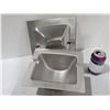 Image 2 : CENDRIER EN INOX 9"x9-1/2"