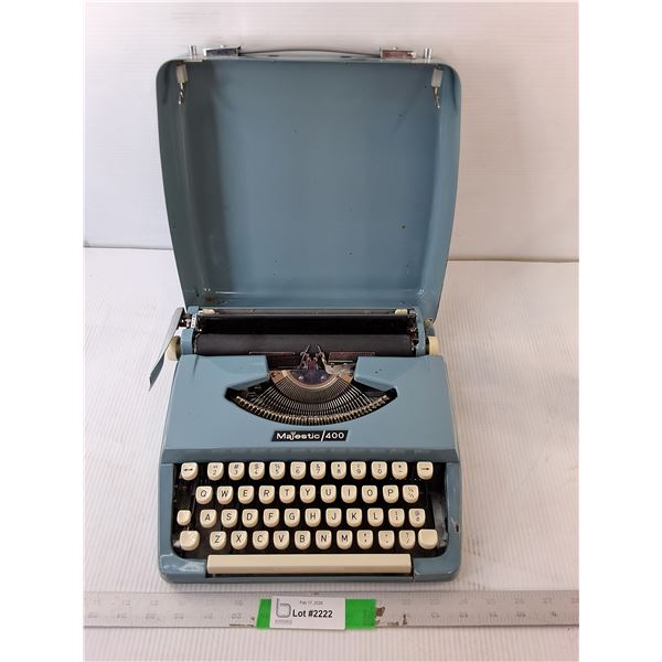 Vintage Majestic 400 Typewriter - PICK UP ONLY