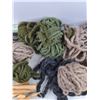 Image 3 : Assorted Spindle Yarns Tubular Tufts & Crochet Sticks