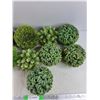Image 3 : Artificial Leaf Ball Decorations