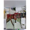 Image 4 : (17) Pillows Cases 17" x 17"