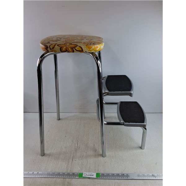 Step Stool 24" x 24" x 12", PICKUP ONLY
