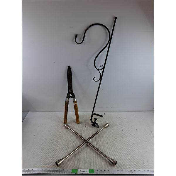 Garden Shears, Lug Wrench, Plant Hanger 33" - PICK UP