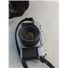 Image 3 : Vintage Mamiya/Sekor 500DTL Film Camera w/Pacsafe Tote
