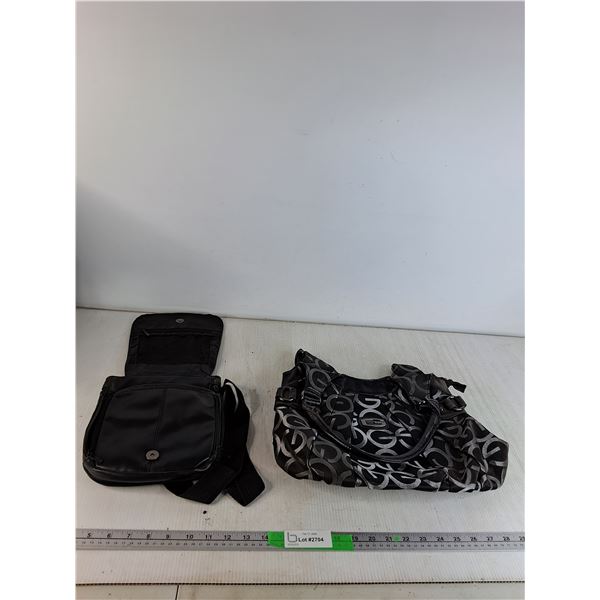 Black Guess Purse, Camera Bag ( as is, cannot authenticate)