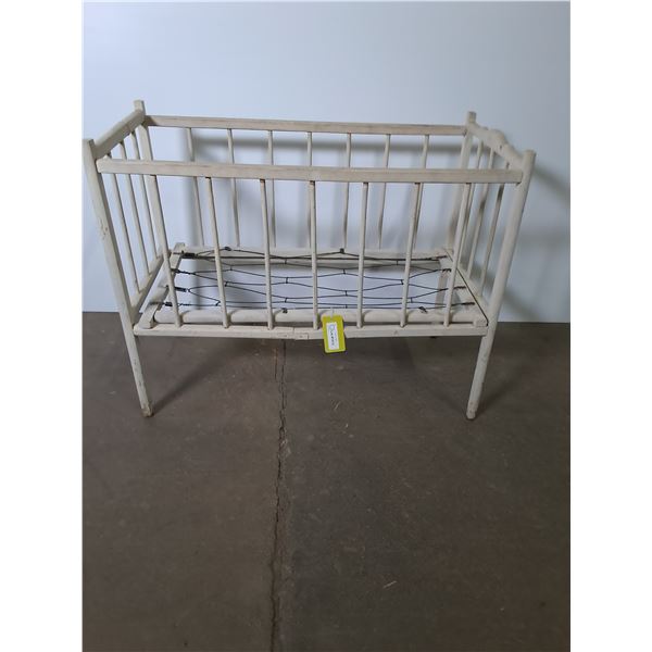Vintage Wood & Springs Crib 36x18x27" - Pickup Only