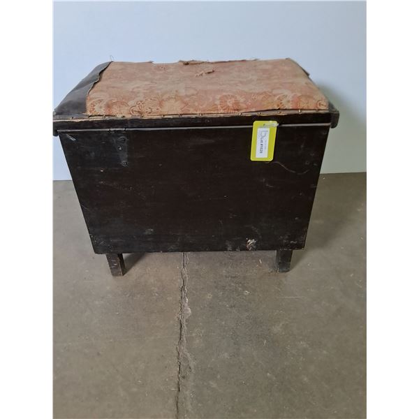Pre-1950 Commode - 24x16x20" ( cannot ship)