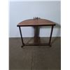 Image 2 : 1940's Wooden Half-Moon End Table 2' Wide x 21" High ( cannot ship)