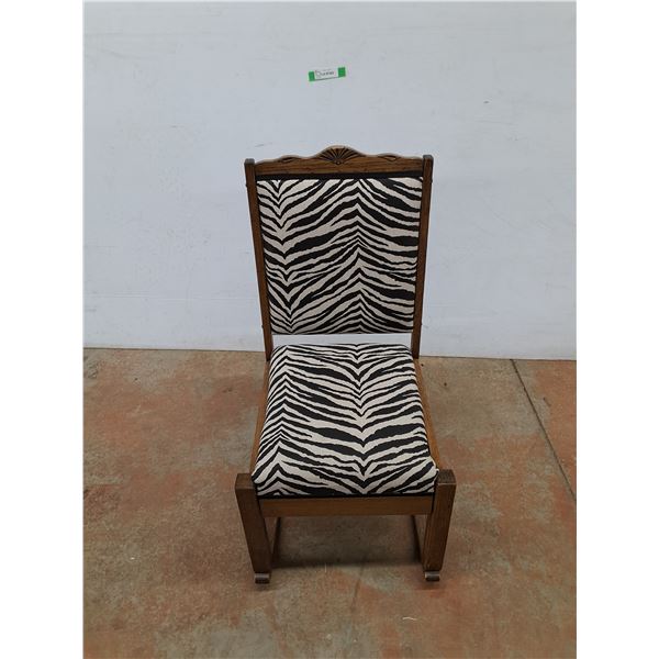 *Wooden Rocking Chair w/Zebra Pattern Cushions 33" x 27" x 18" ,PICKUP ONLY
