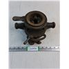 Image 1 : Vintage Oster Mfg. Co. Adjustable Pipe Threader