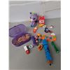 Image 4 : Accent Rug, Hair Elastics, Handheld Game, Misc - Pick Up Preferred