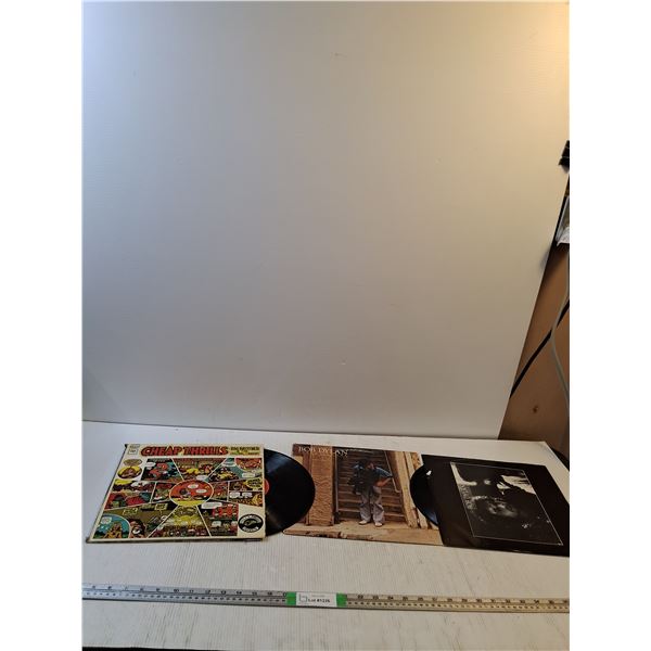 (2) Records; Cheap Thrills, Bob Dylan- Street Legal ( as is)