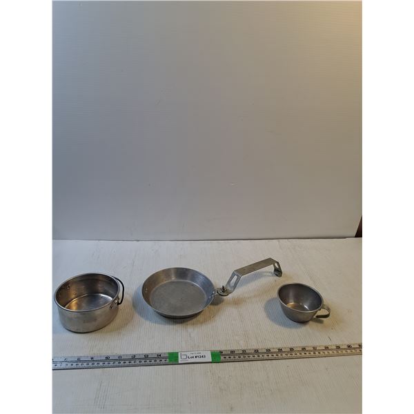 Stainless Steel Camp Cooking Set ( as is)