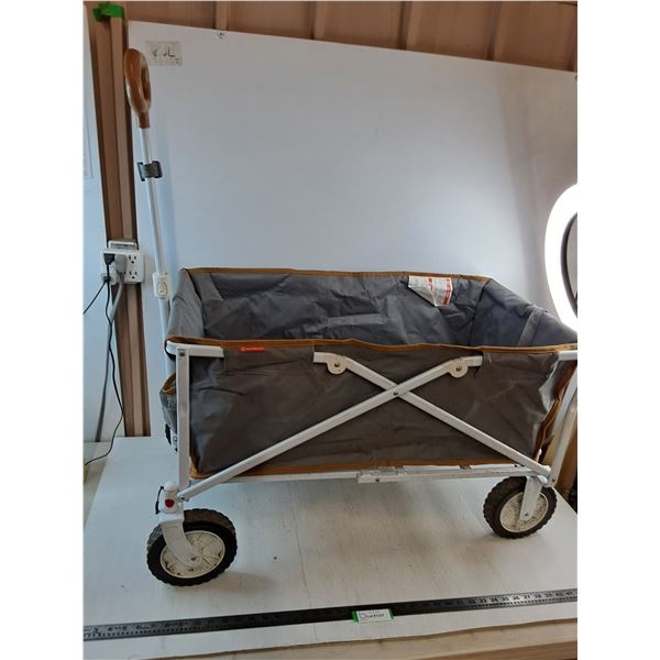 Outbound Collapsible Wagon - 36x20x22" - Pickup Only