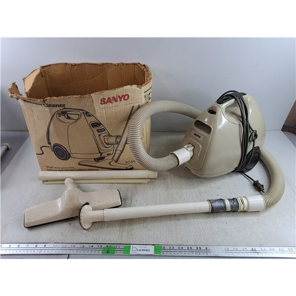 *Vintage Sanyo Vacuum Cleaner w/  Attachments - Powers On, As Is - PICK UP ONLY