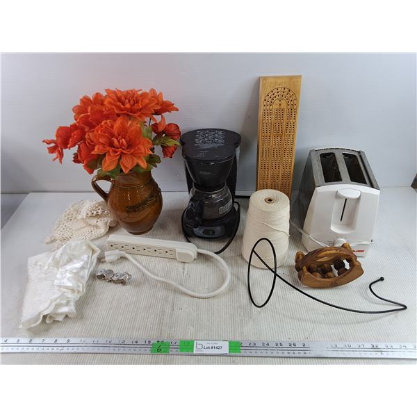 Maxim Toaster, Sunbeam Coffee Machine - Powers On, As Is, Cribbage Board, Ceramic Vase, Misc