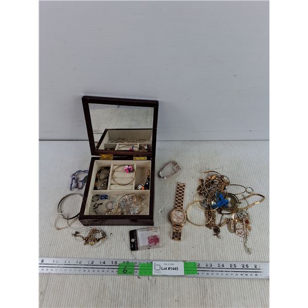 Aeropostale Quartz Watch - As Is, Costume Jewelry, Jewelry Box 6 1/2" x 6 1/2" x 2"