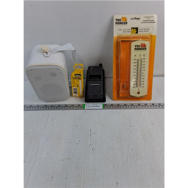 Pyramid Marine Speaker,Motorola Flip Phone with Charger,Pioneer Thermometer,Stripper Blades