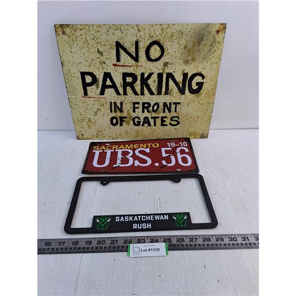 "No Parking" Metal Sign  - 16" x 12", Novelty License Plate & Holder