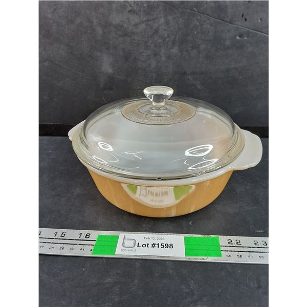 Anchor Hocking Fire King 8" Bowl w/Lid