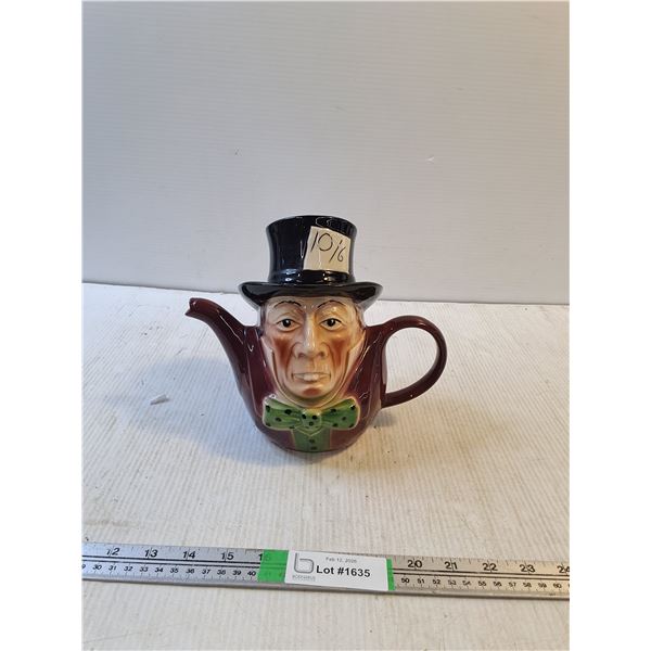 Tony Wood Porcelain Mad Hatter Tea Pot 7"