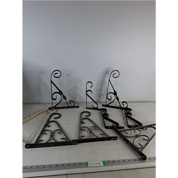 Various Metal Wall Mounted Decor - PICK UP