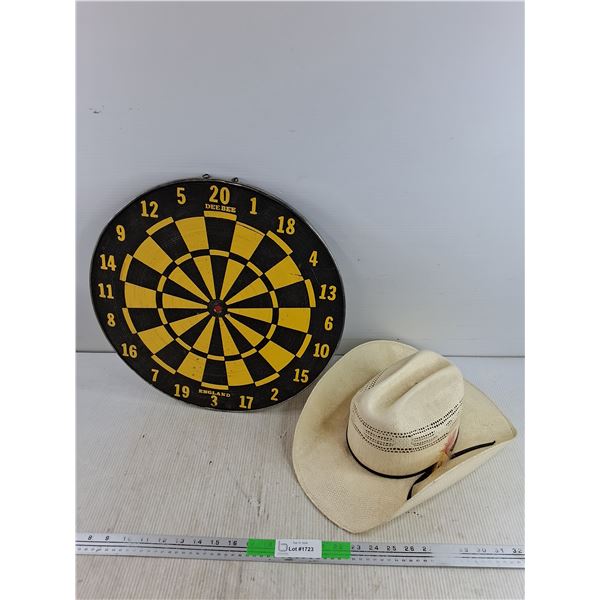 17" DeeBee England Dartboard, Cowboy Hat-7 3/8 - PICK UP ONLY