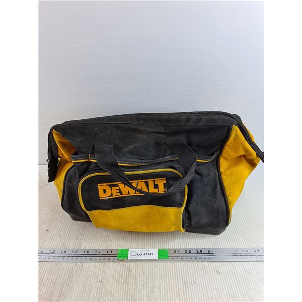 DeWalt Utility Bag 17" x 9" x 9"
