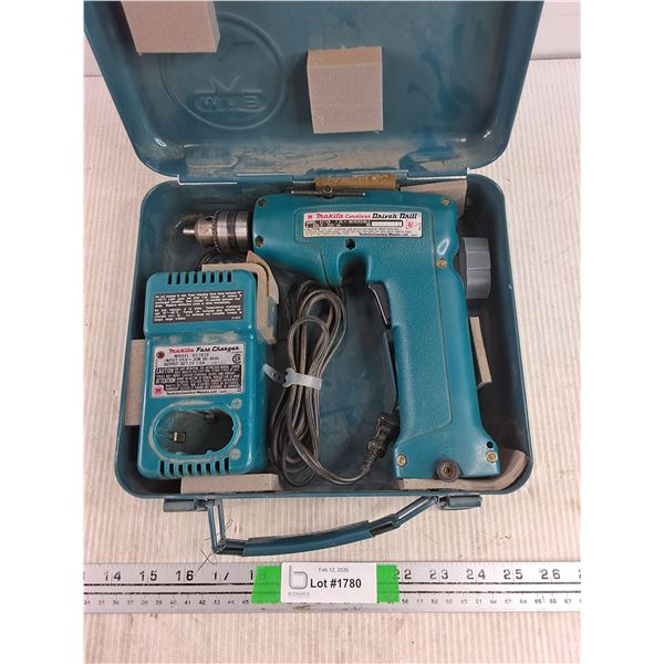 Vintage Makita Cordless Driver Drill w/Makita Fast Charger - As Is