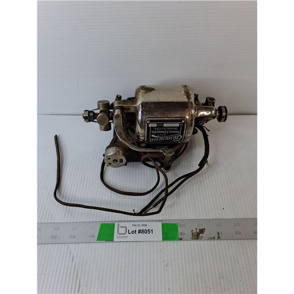 Vintage Konowatt Electric Motor