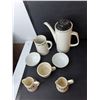 Image 3 : Vintage Tea Set - PICK UP