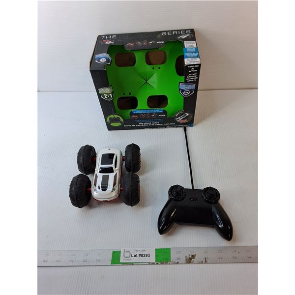 Flip Stunt Rally RC Car & Remote- Powers On, Apppears to Be Working