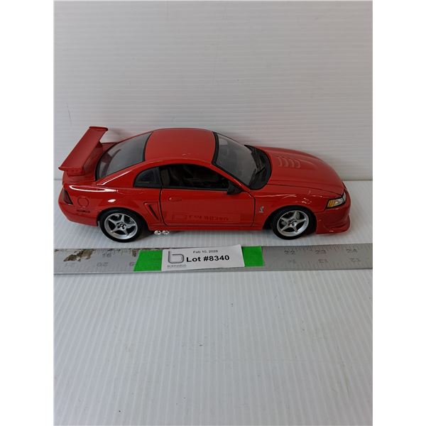 1:18 Scale 2000 Mustang SVT Cobra R