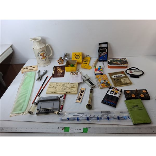 Texas Pocket Comb, Saskatchewan Pitcher 8.75", Electronic Scale- Working, Misc.