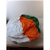 Image 2 : (2) Pool Floaties & Beach Ball