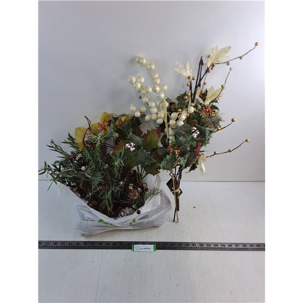 (2) Faux Plant Bouquets - 1 Battery Power, As is