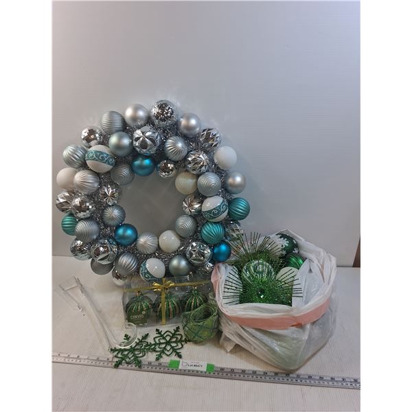 Christmas Tree Ornaments And Wreath - PICK UP