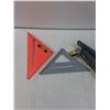 Image 2 : (2) Sets Of 2pcs Jumbo Storage Hooks, (2) Leveling Tools