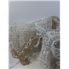 Image 2 : * Canvas 4" Deer and 3" Sleigh With Cool White LED Lights - PICK UP ONLY