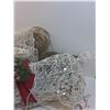 Image 4 : * Canvas 4" Deer and 3" Sleigh With Cool White LED Lights - PICK UP ONLY