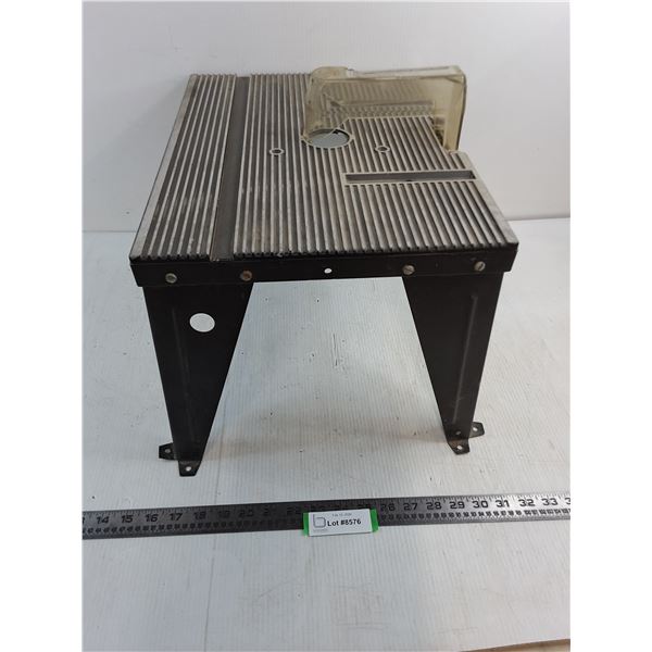 Metal Router Table - 15x20x11" - PICK UP