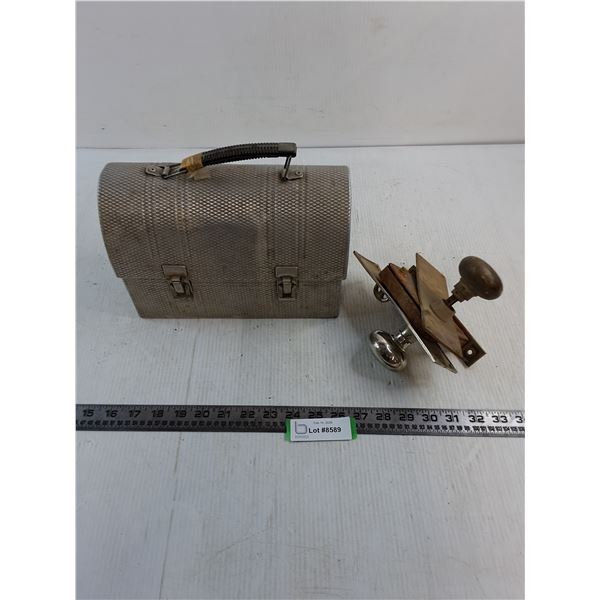 Vintage Metal Lunch Kit, Vintage Interior Door Knob Set
