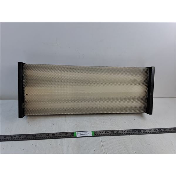 Light bar- 24" x 9" x4" , As Is - PICK UP ONLY