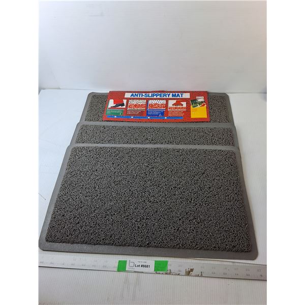 (3) Anti-Slip Mats 21.25" x 12.75" Pickup Preferred