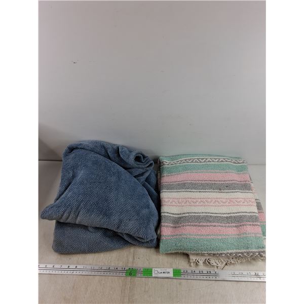 (2) Blankets 70" x 54", 46" x 66"