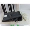 Image 4 : Photo Studio Light Stand Kit w/Carry Bag, Backdrop Support Pole & White Background