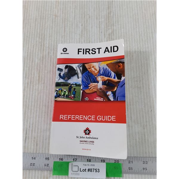 St. John Ambulance Reference Guide First Aid Book