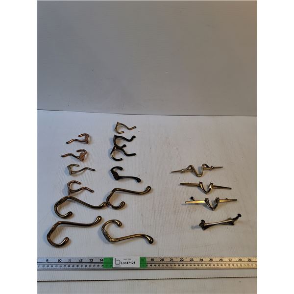 (16) Brass Coat Hooks