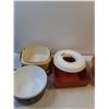 Image 2 : Various Tupperware Containers
