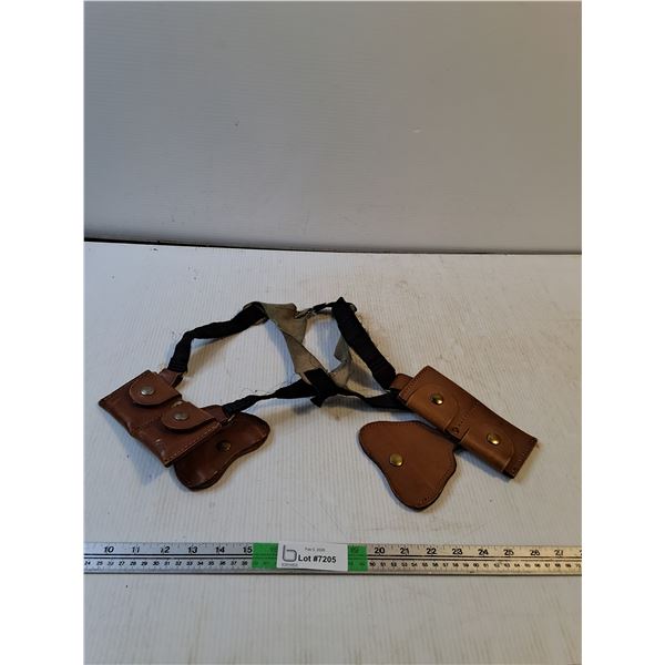 Vintage Leather Dual Handcuff Carrier With 4 Leather Pouches